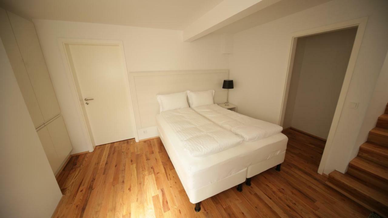 Om Apartments レイキャヴィーク エクステリア 写真