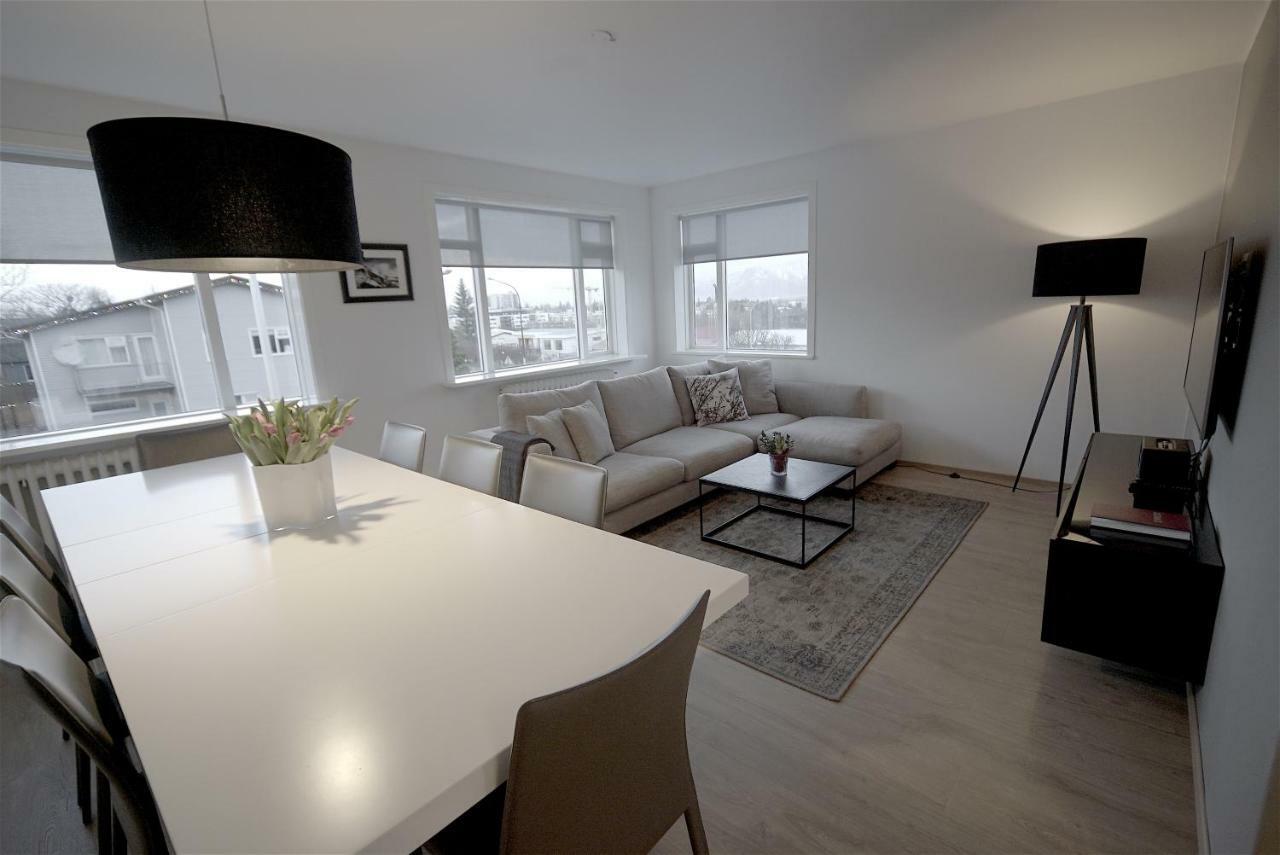 Om Apartments レイキャヴィーク エクステリア 写真