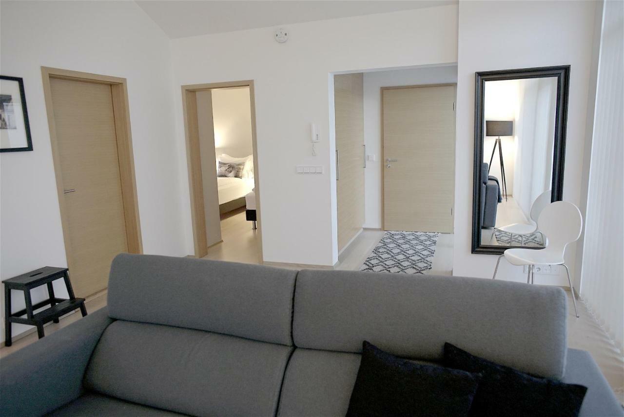 Om Apartments レイキャヴィーク エクステリア 写真